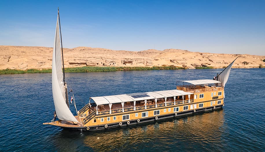 4 Nights-5 Days Nile Dahabiya including Tours from Aswan to Luxor