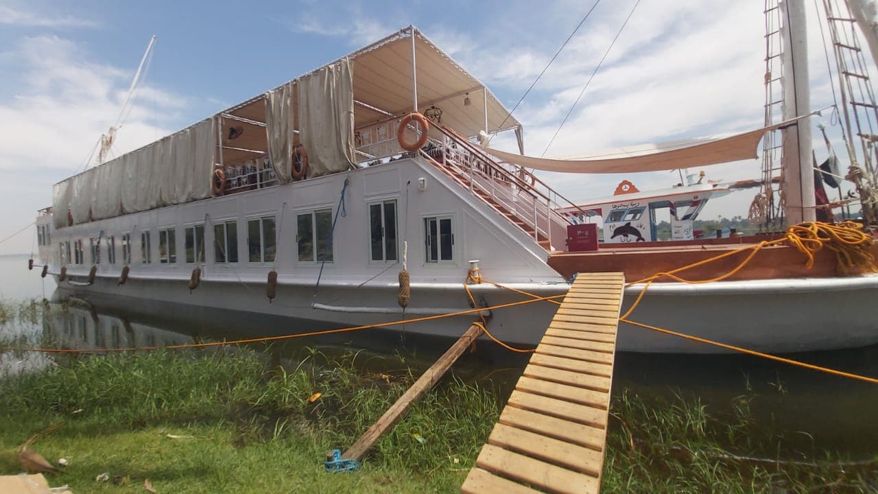 4 Nights / 5 Days Nile Dahabiya Cruise (Luxor to Aswan) — Including Tours