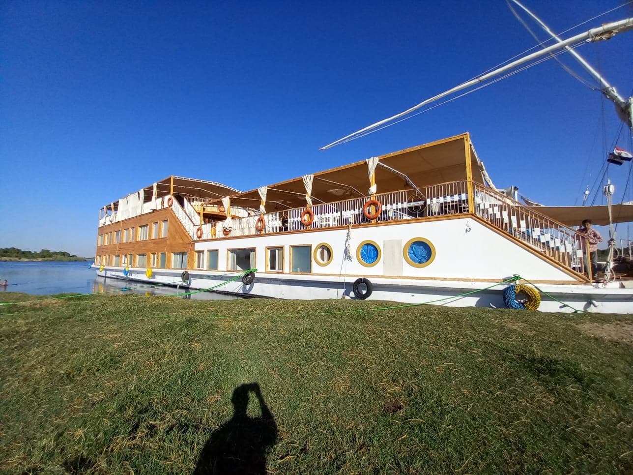 5 Nights / 6 Days Nile Dahabiya Cruise (Luxor to Aswan) — Including Tours